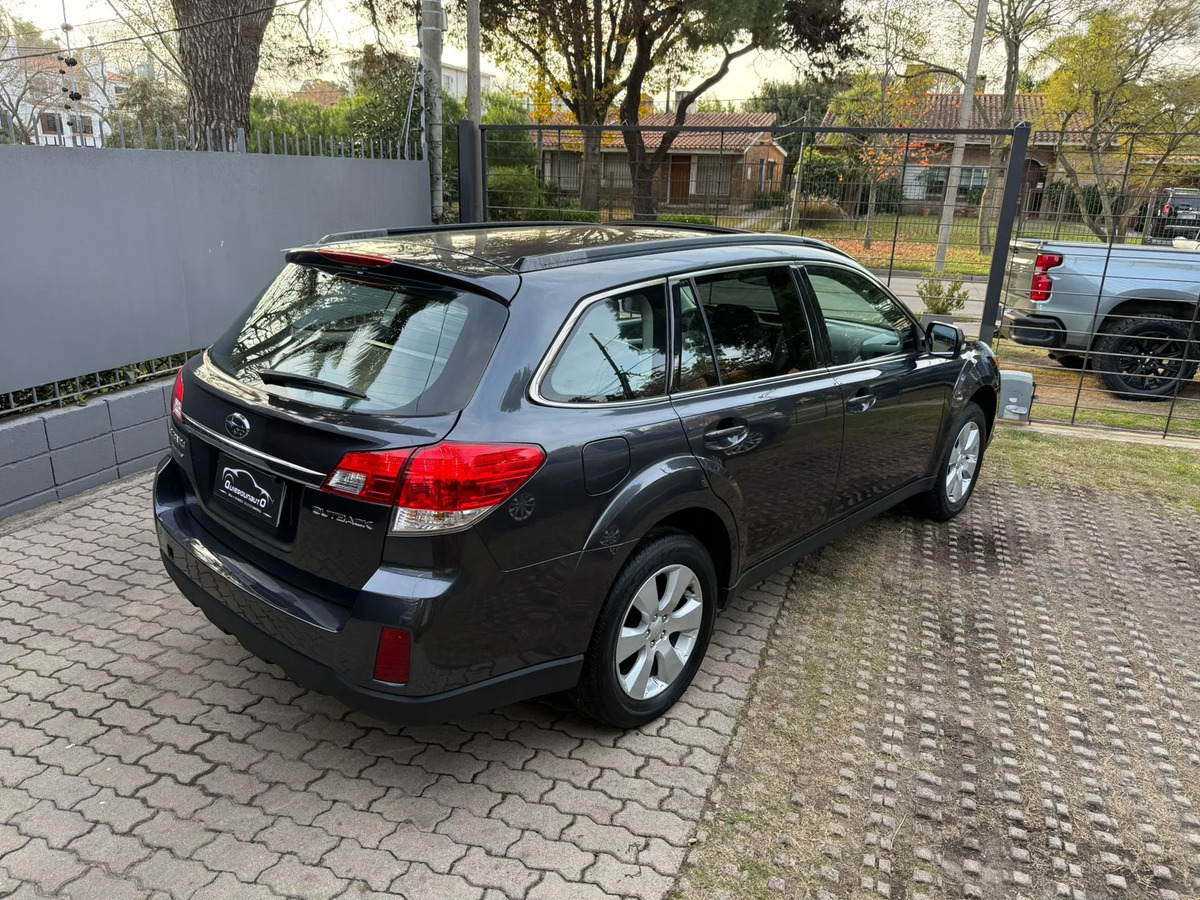 Subaru Outback 2.5 2.5 Awd Cvt Xv 173cv - Imagen 12
